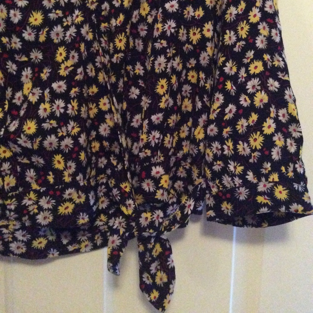MADEWELL French Floral Wrap Top NWT M Multi - Picture 6 of 7